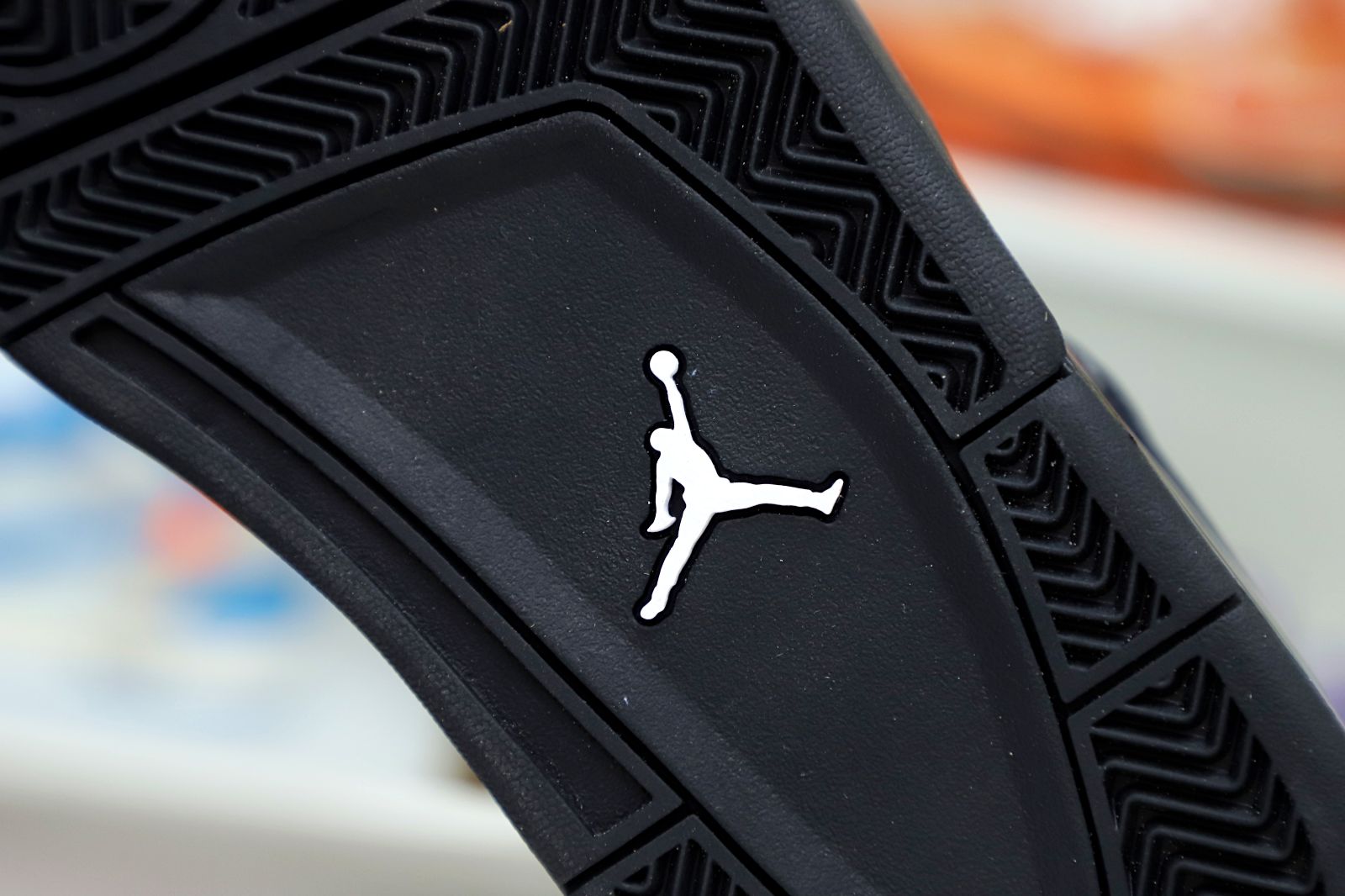 AIR JORDAN 4 RETRO 'BLACK CAT' 2020  CU1110-010