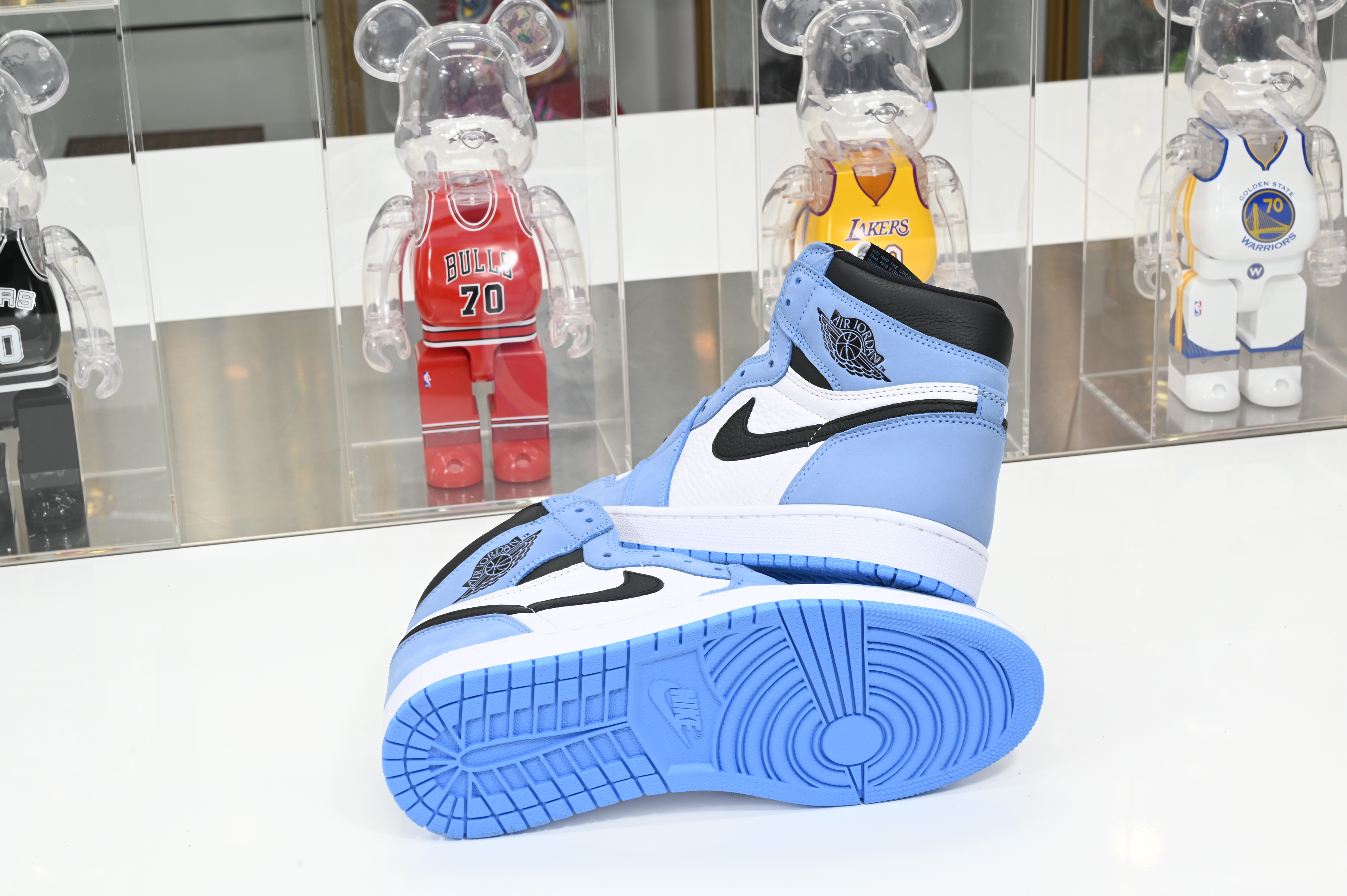 AIR JORDAN 1 RETRO HIGH OG 'UNIVERSITY