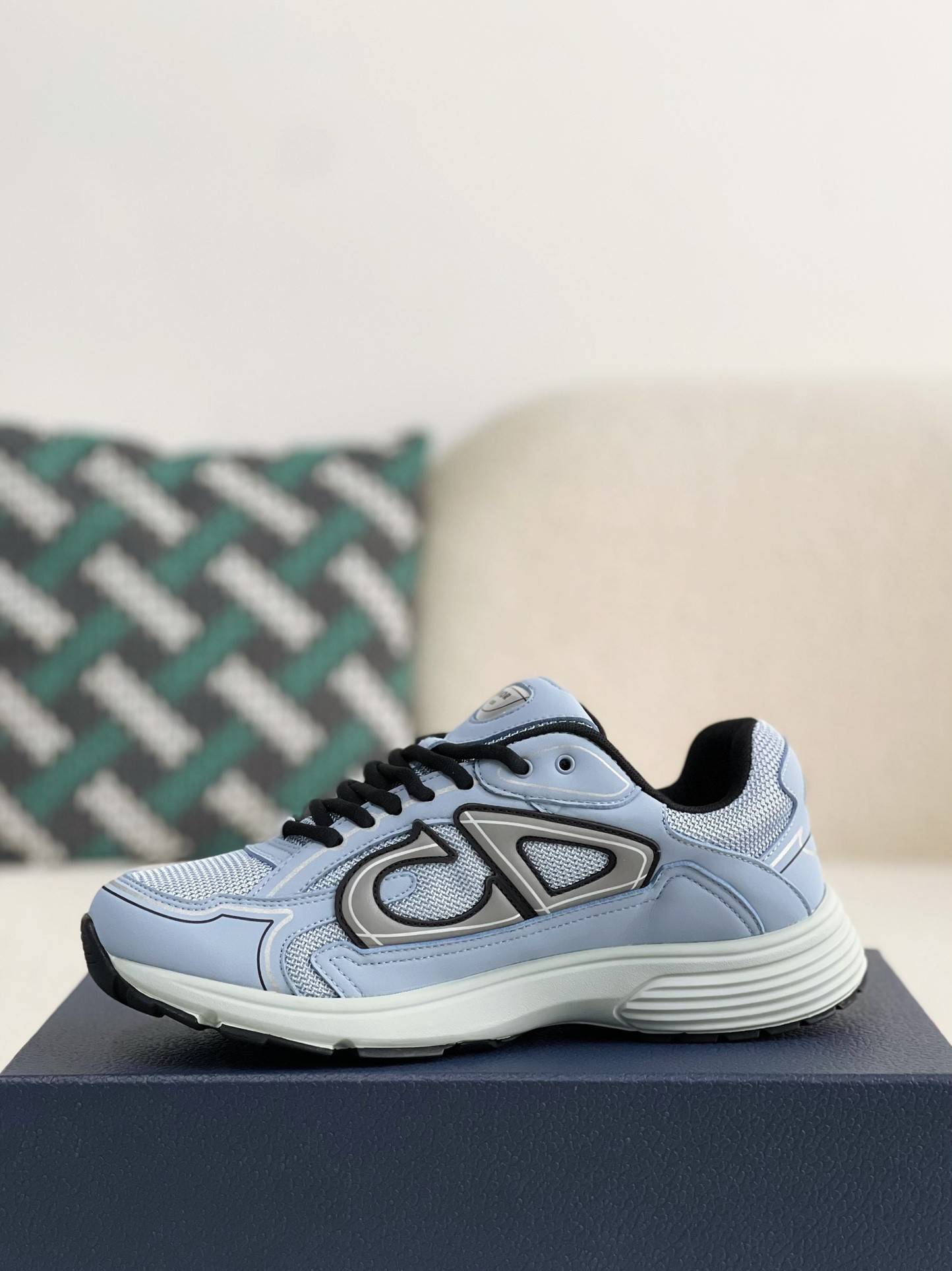 D*OR B30 New Sneaker