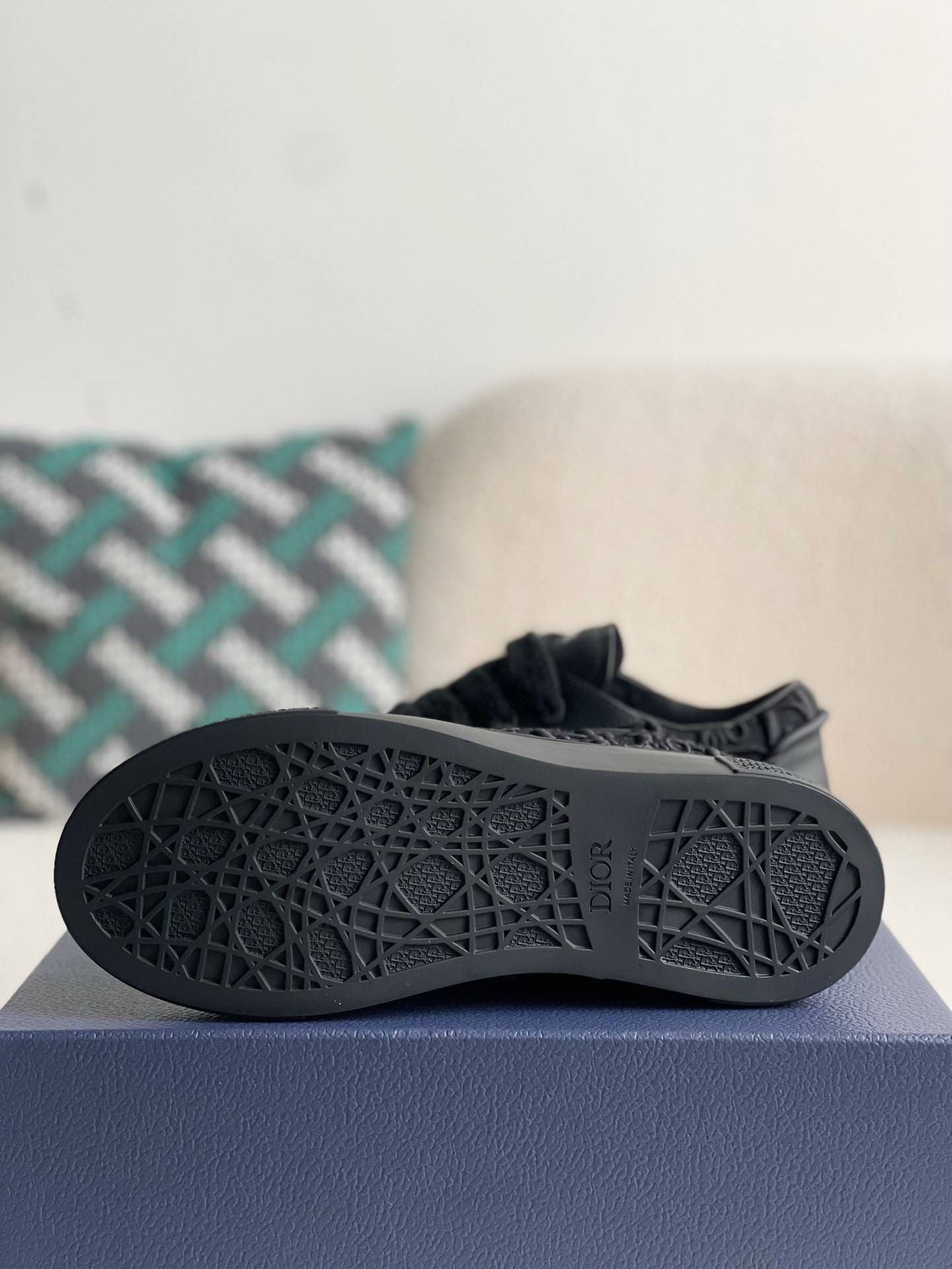 D*OR  Sneaker