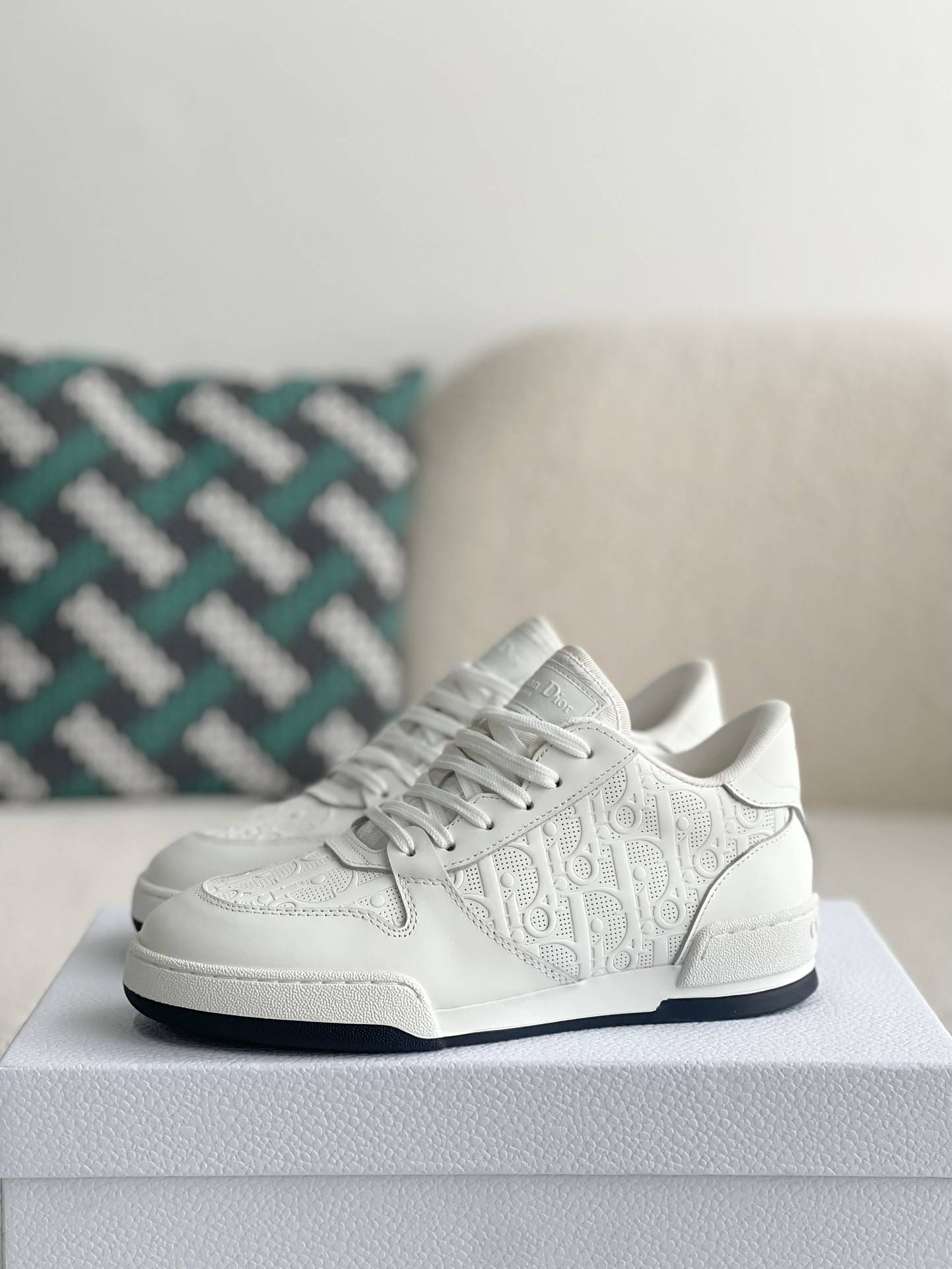D*OR  Sneaker