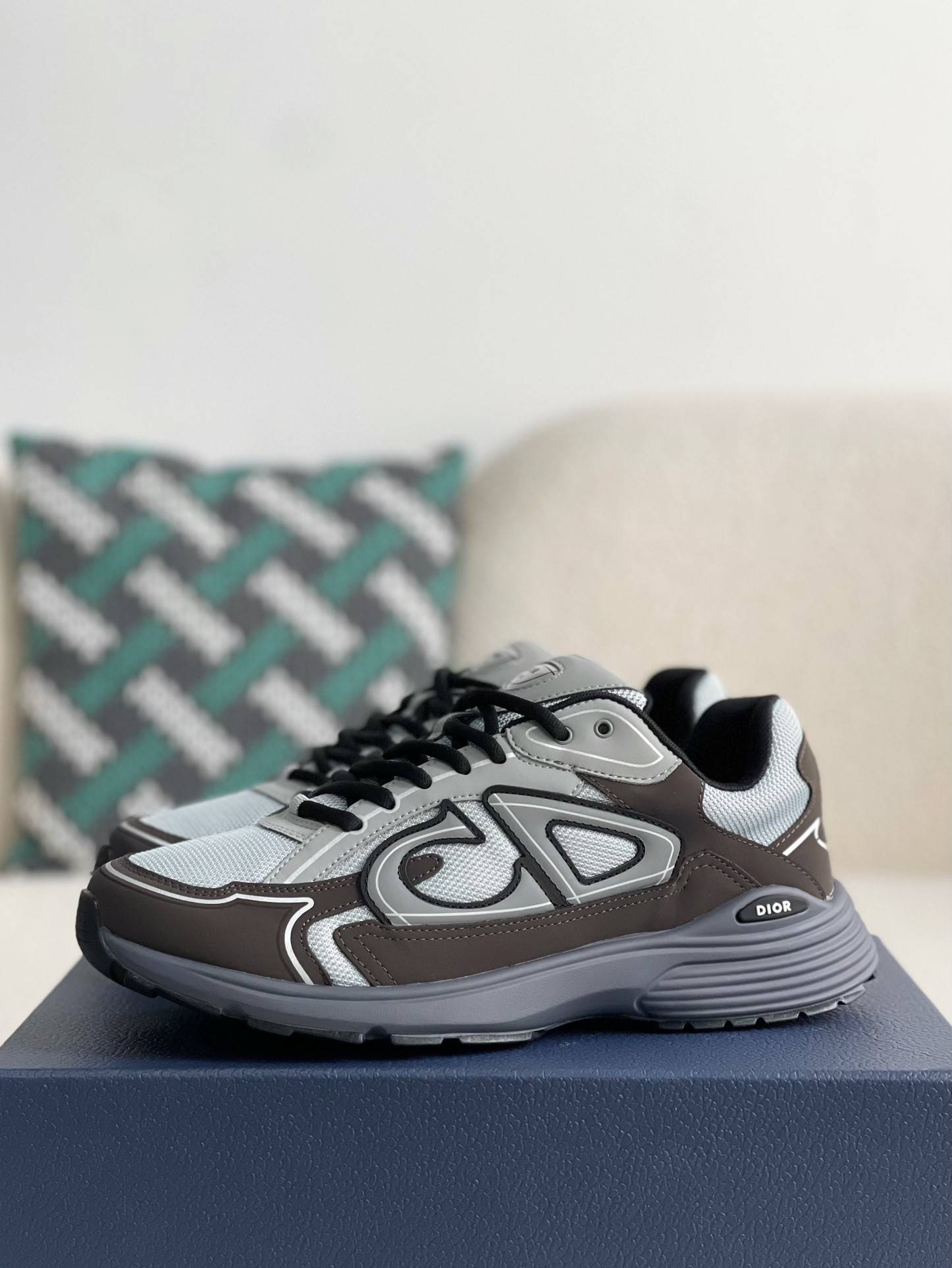 D*OR B30 New Sneaker