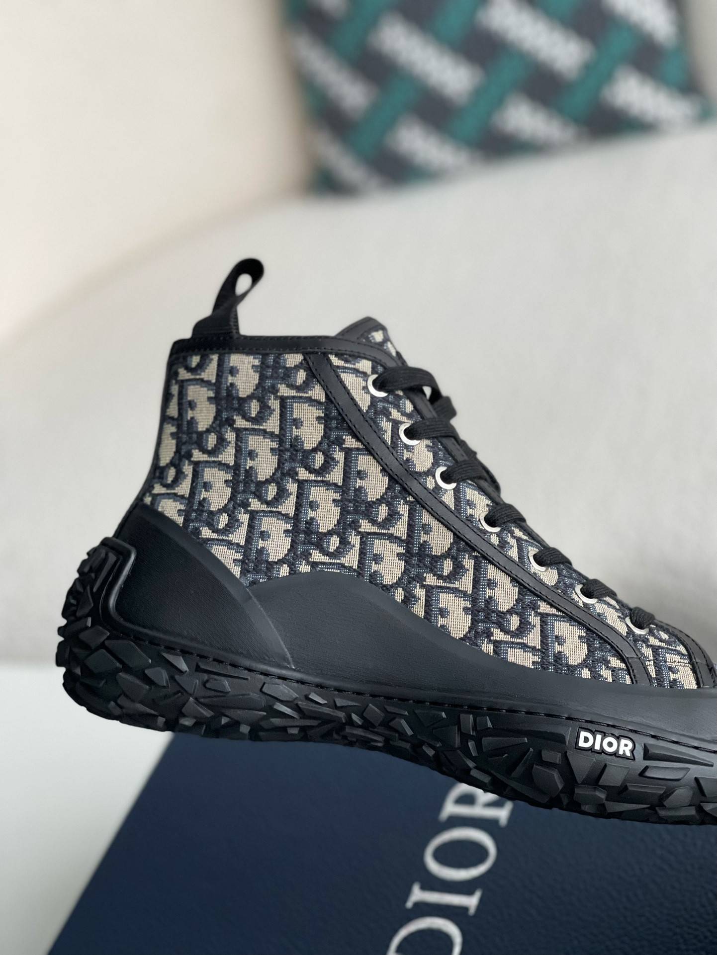 D*OR B28 high-top Sneakers