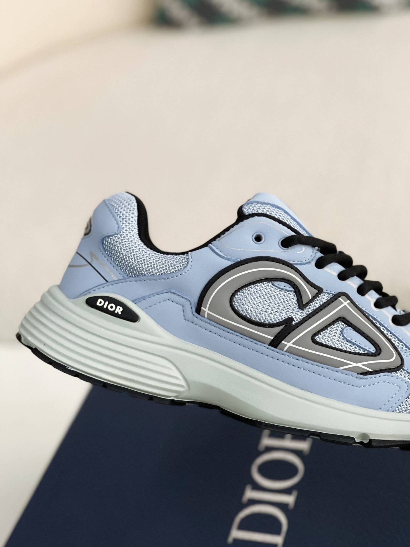 D*OR B30 New Sneaker
