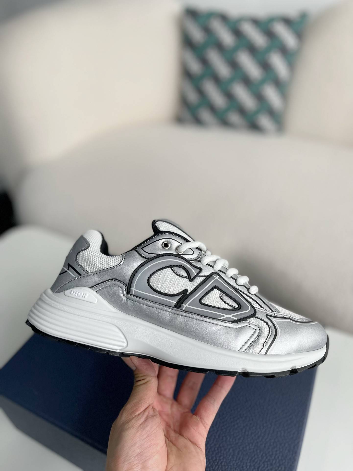 D*OR B30 New Sneaker