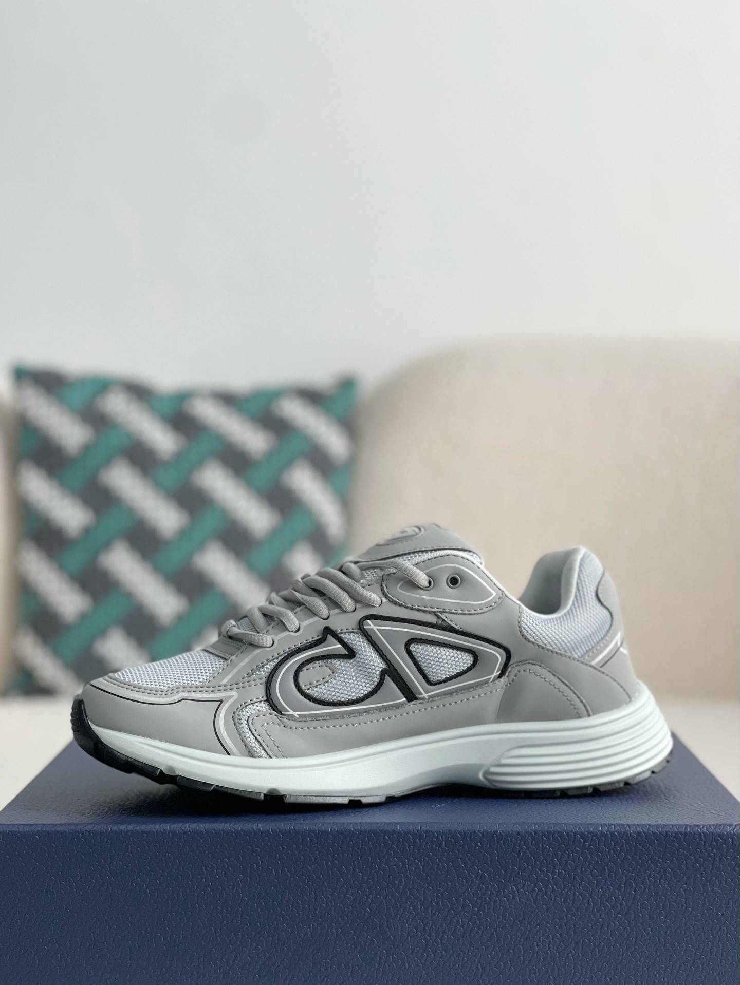 D*OR B30 New Sneaker