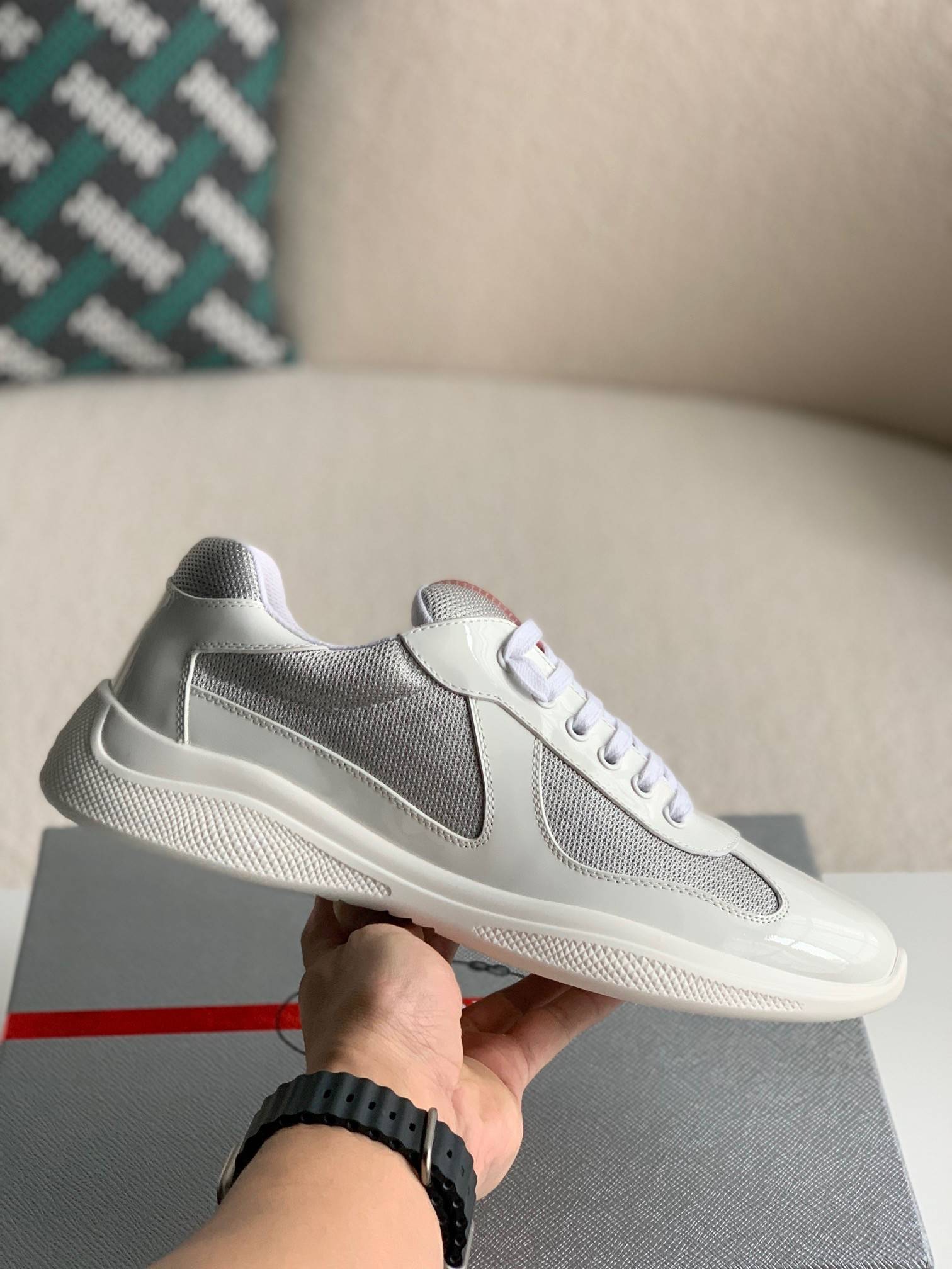 P*DA Sneakers