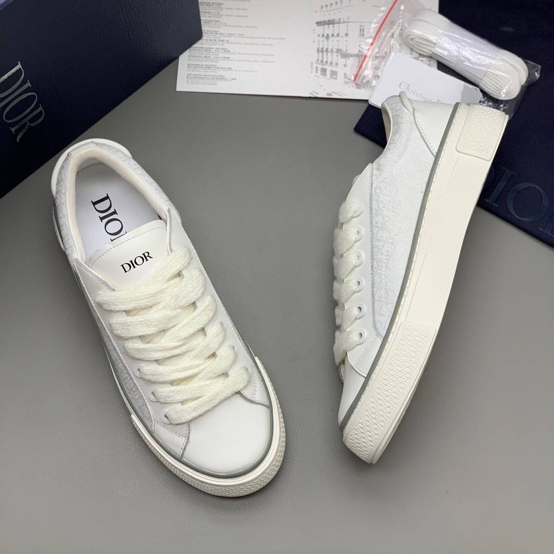 D*OR New B33 Sneaker