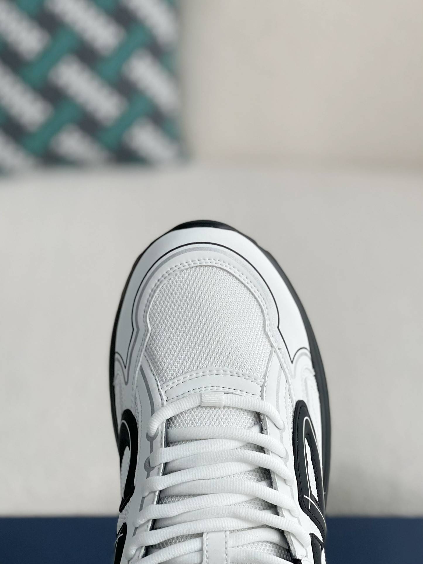 D*OR B30 New Sneaker