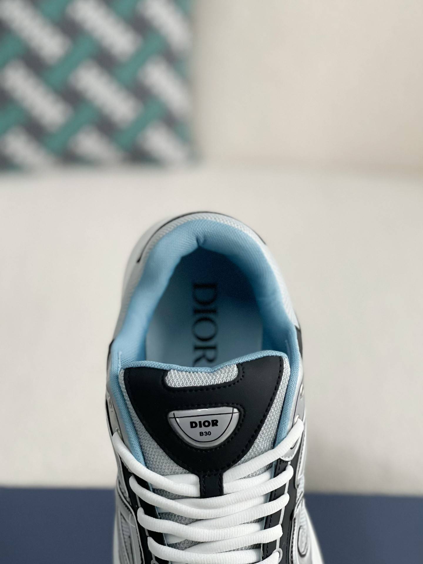 D*OR B30 New Sneaker