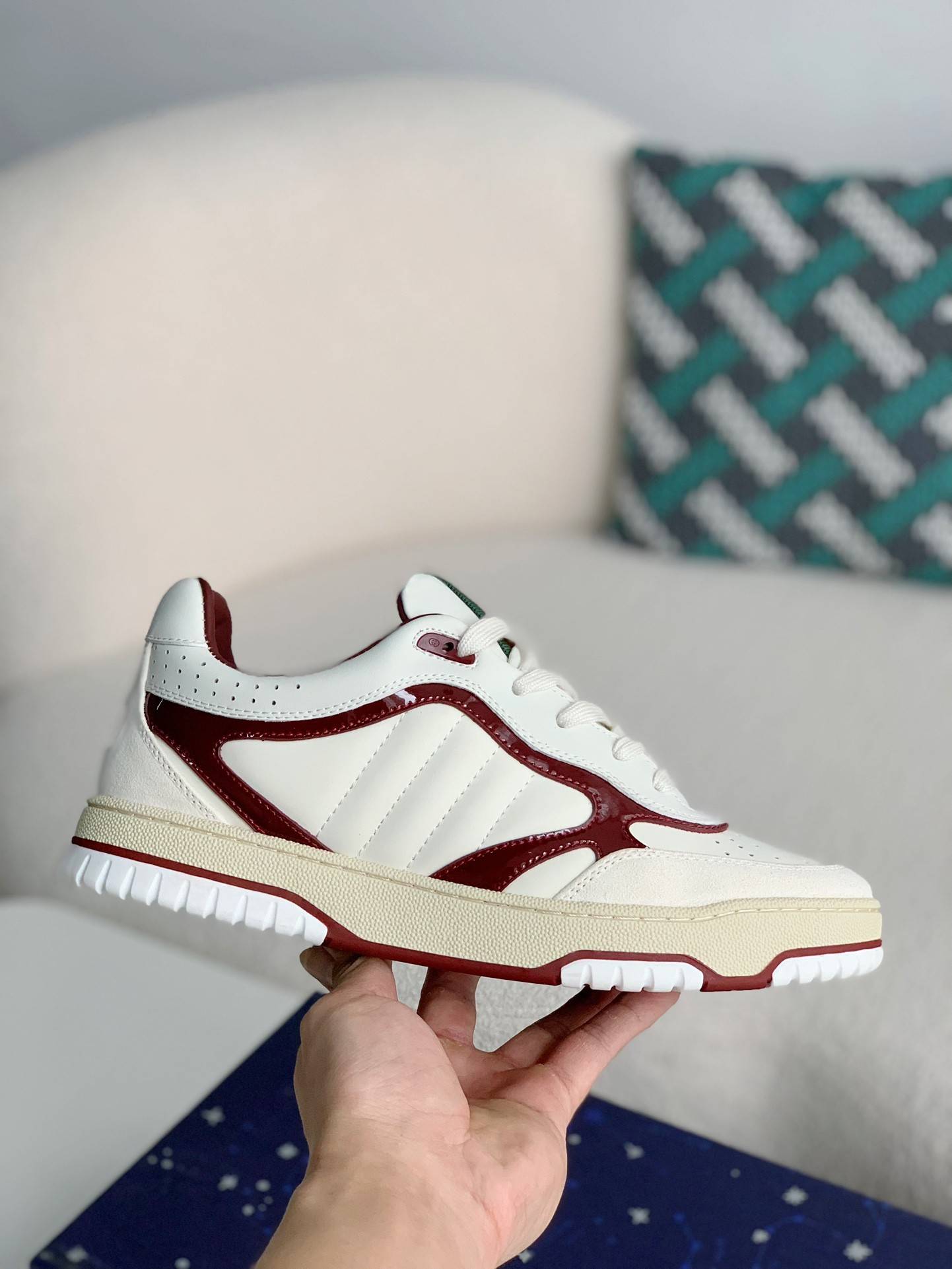 GU*ISneakers Cowhide