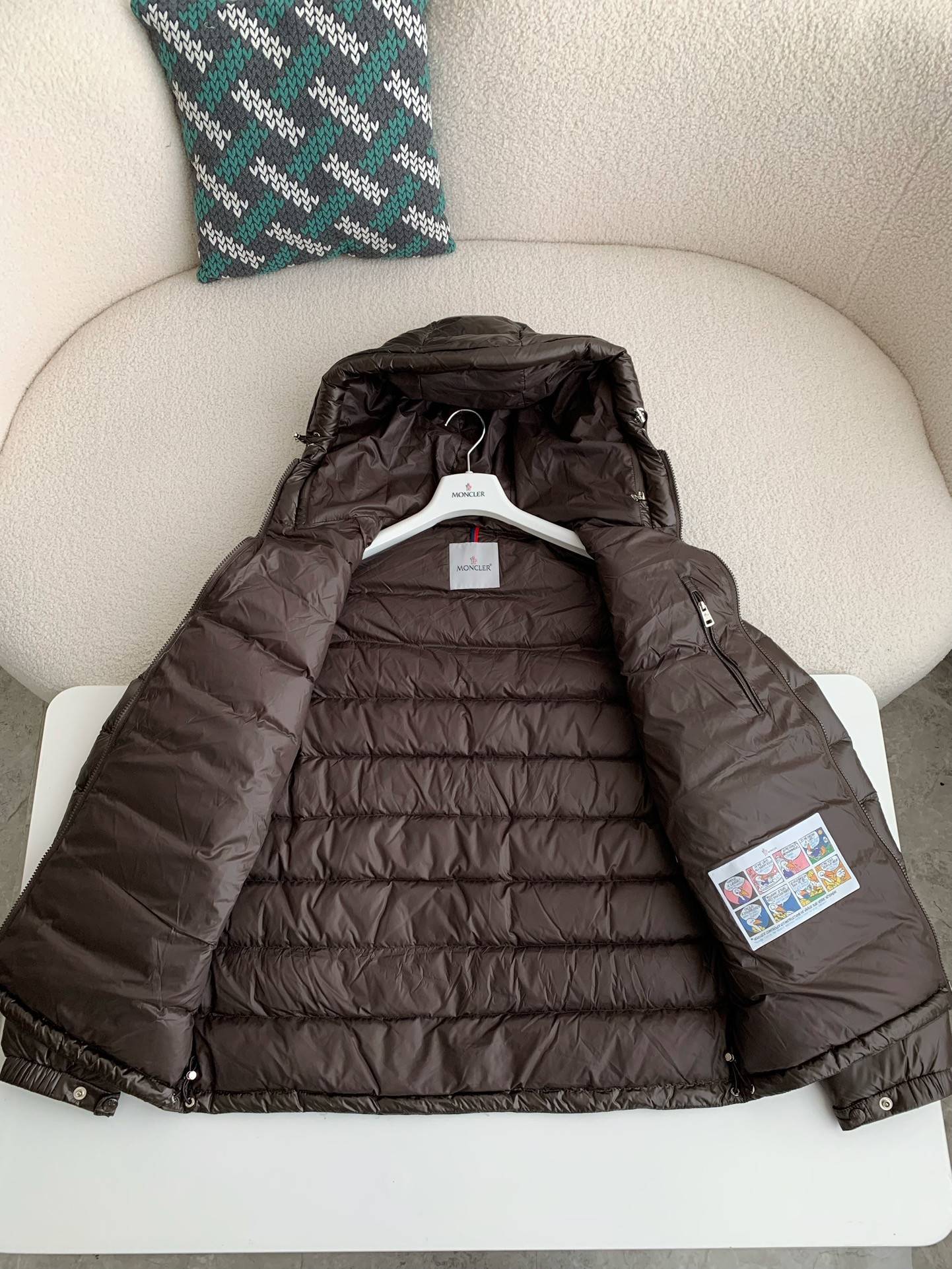 Moncler Short  men's down jacket