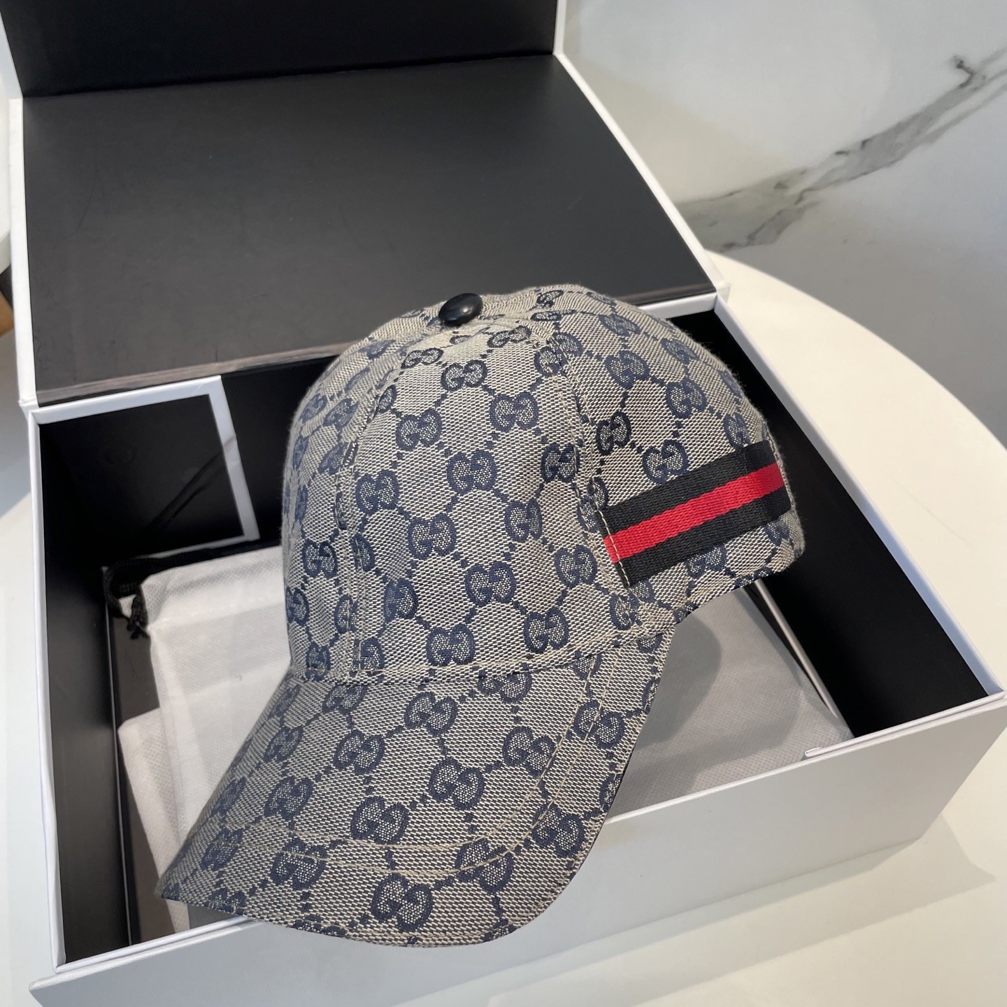 [#4922] G*u*i baseball cap peaked c ap hat