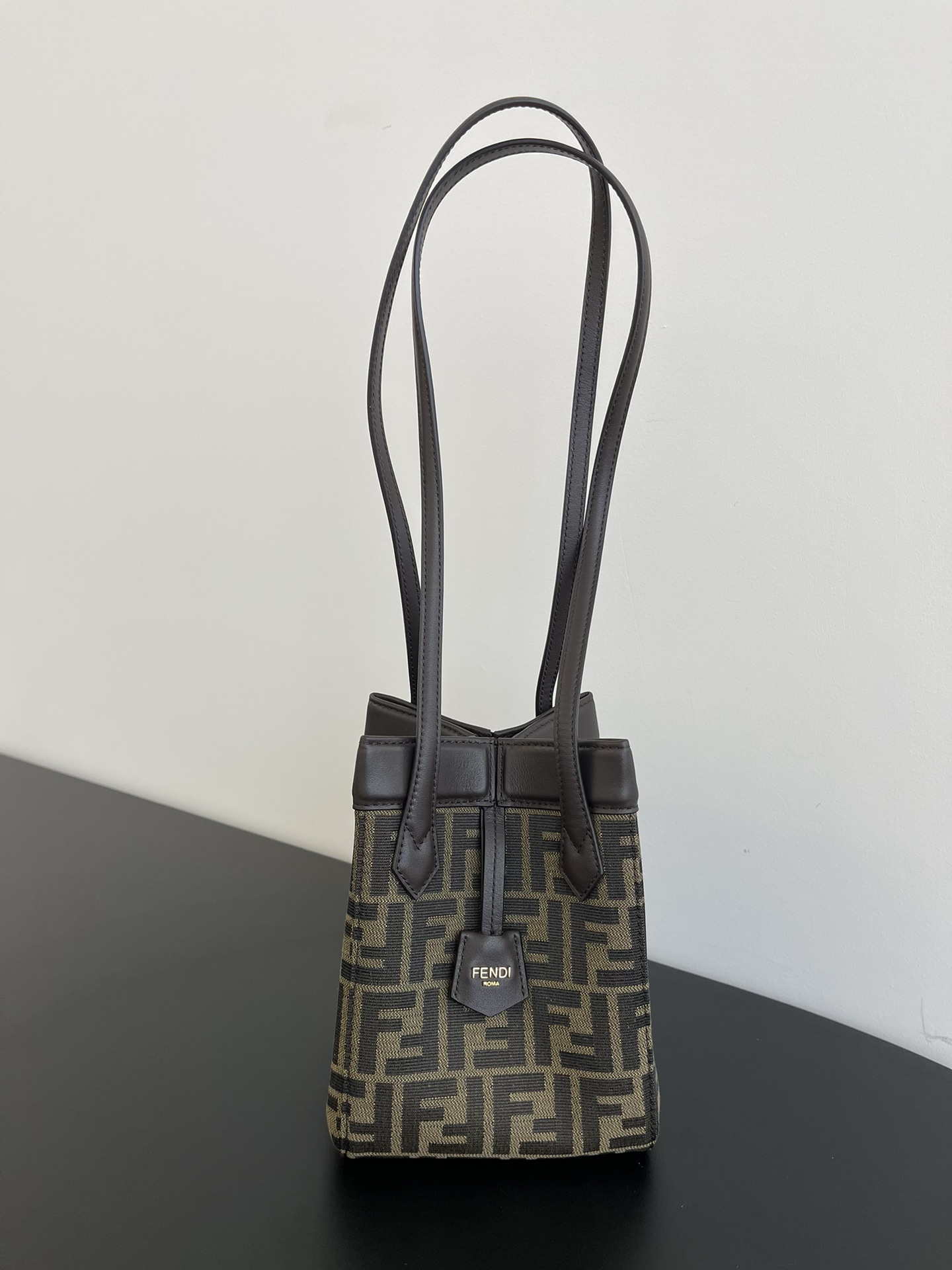 Fendi Mini Size Old Flower Latest Flow Origami Magic Bag Size: 15cmx18.5x15cm