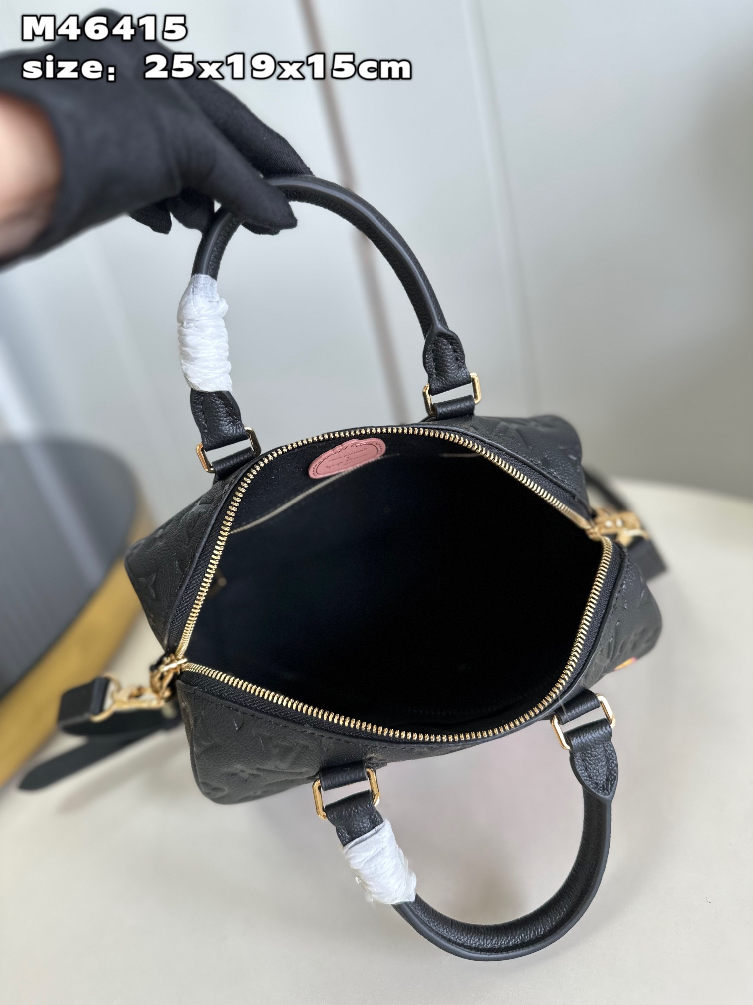 Louis Vuitton Speedy Bandoulière 25 Bag