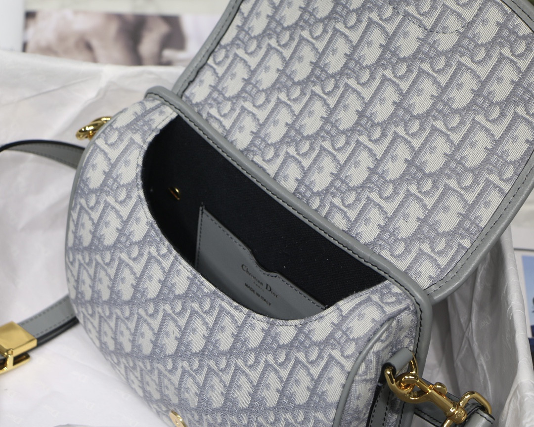 Medium Dior Bobby Bag