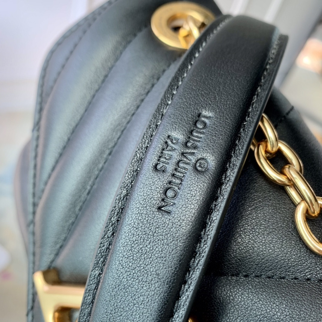 Louis Vuitton New Wave Multi Pochette Accessoires Bag