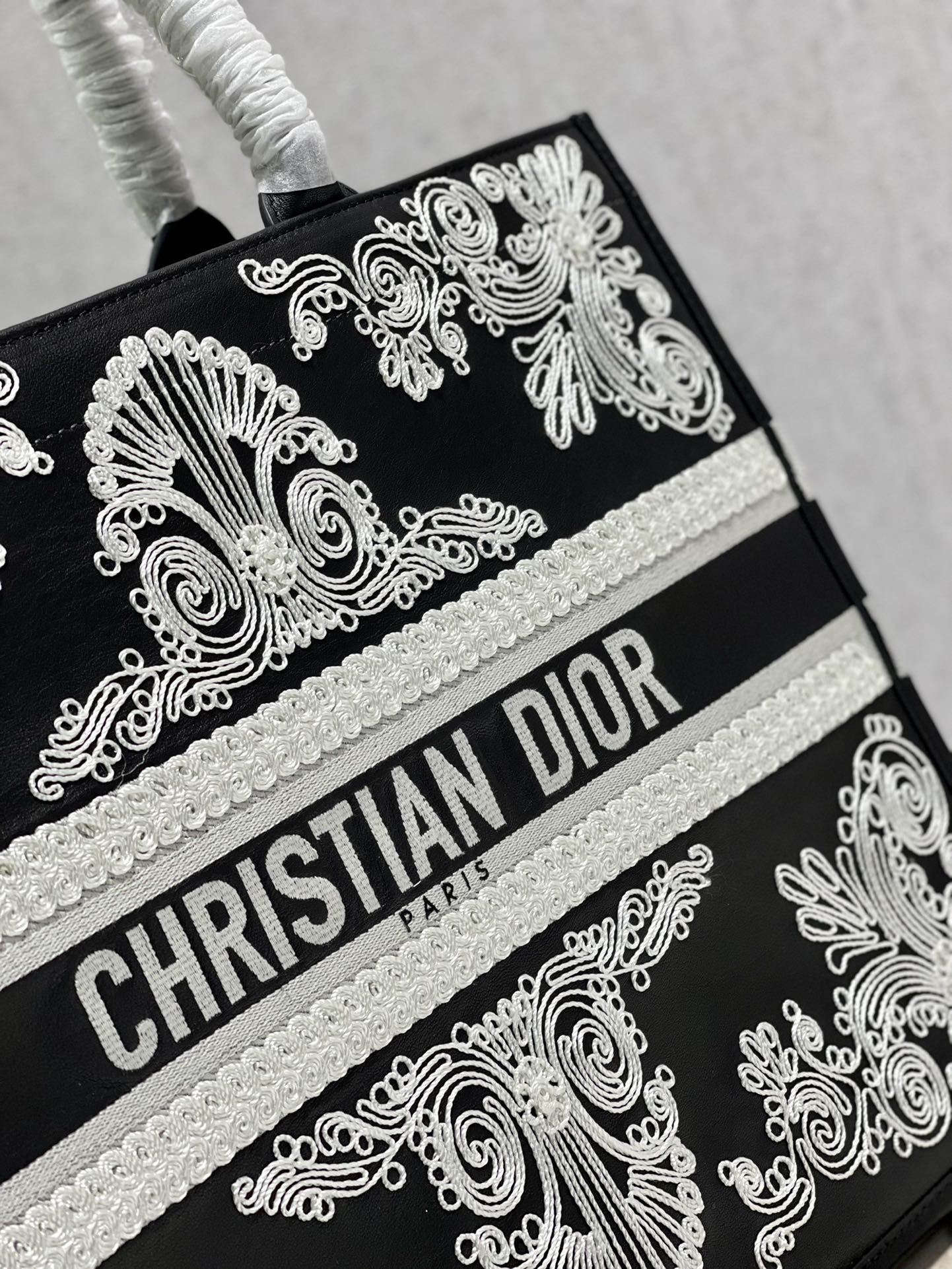 Medium Dior Book Tote