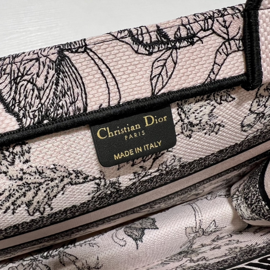 Medium Dior Book Tote