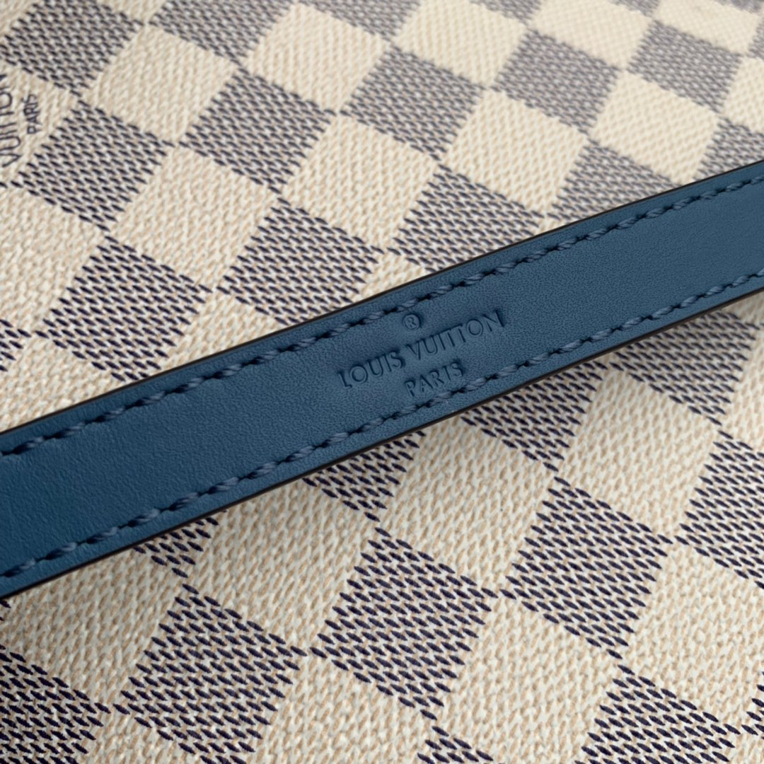 Louis Vuitton Néonoé Bag