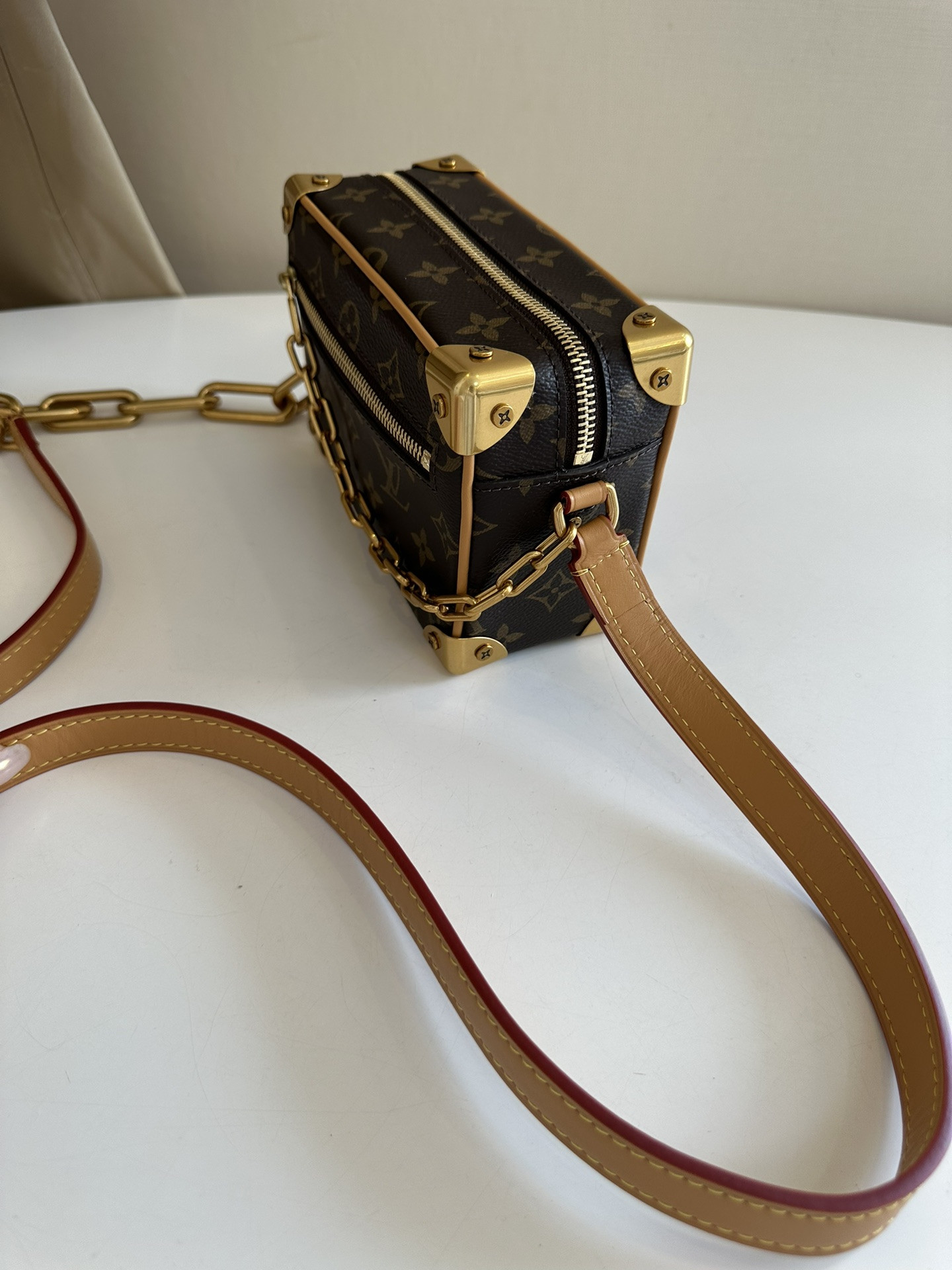 Lv Soft Trunk