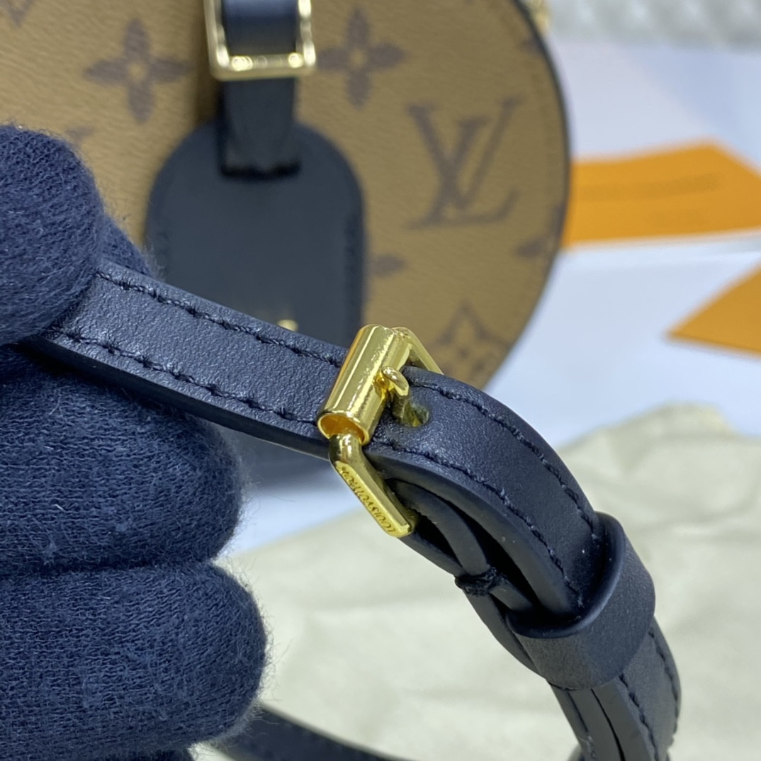 Lv Boite Chapeau
