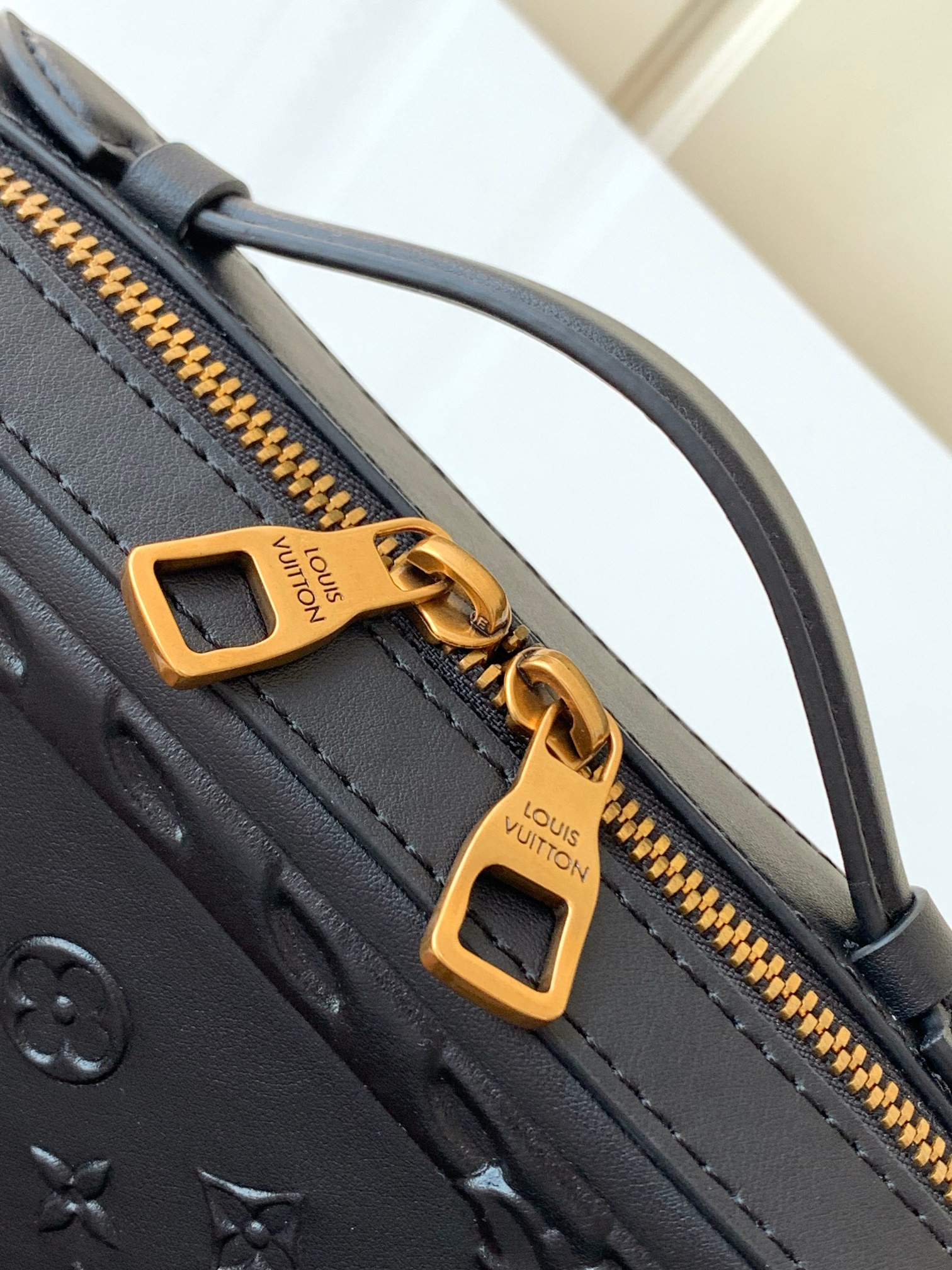 Lv Soft Trunk