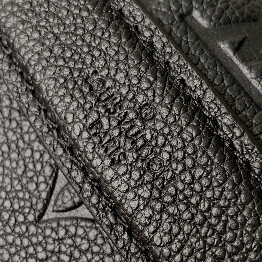 Louis Vuitton Bumbag Bag