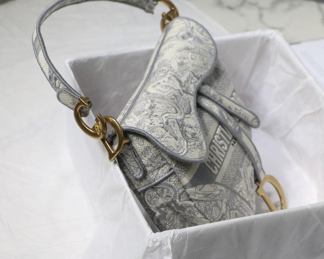 SADDLE BAG