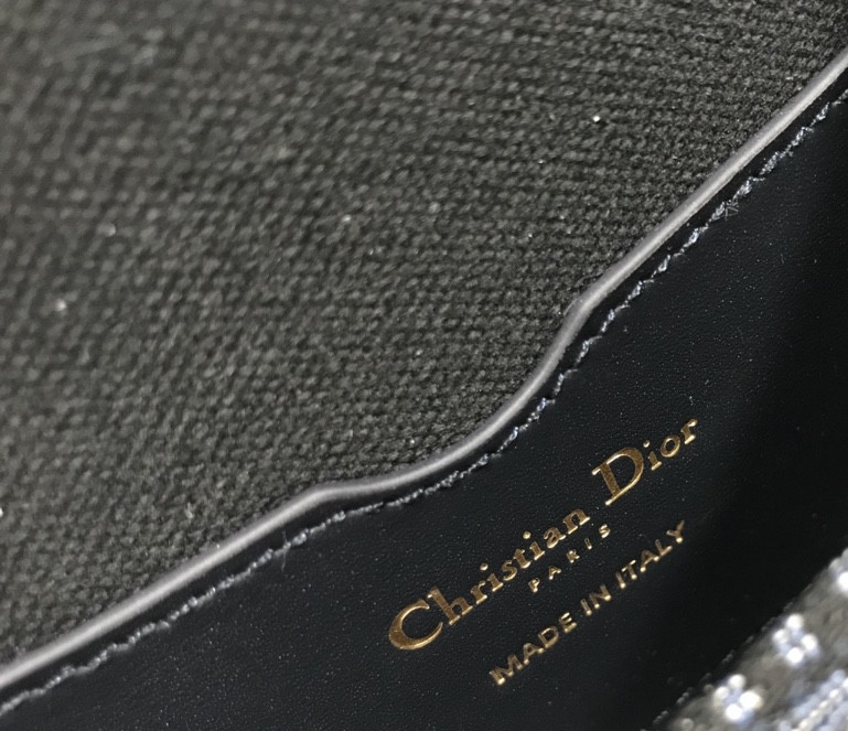 Medium Dior Bobby Bag