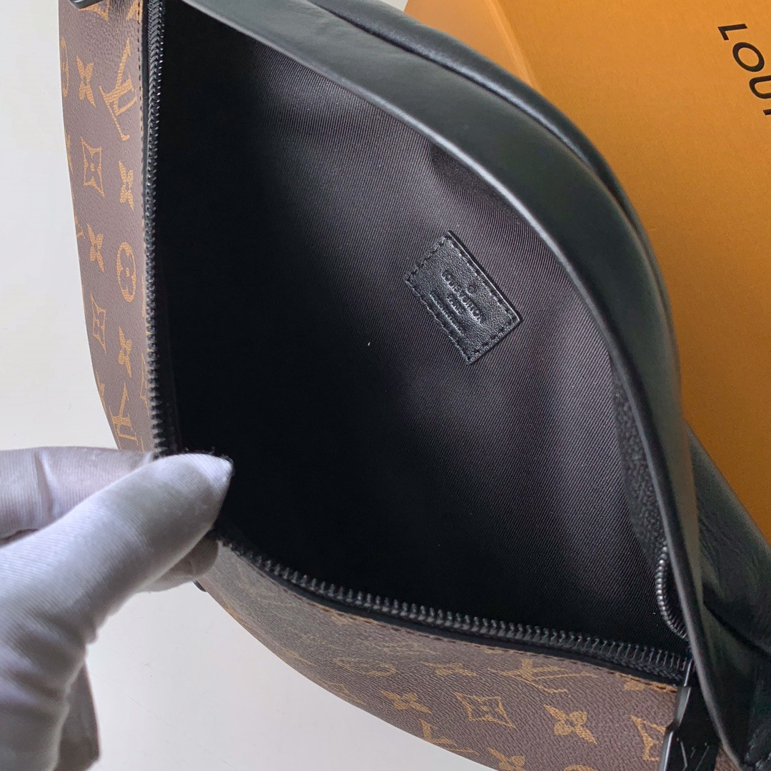 Louis Vuitton Discovery Bag